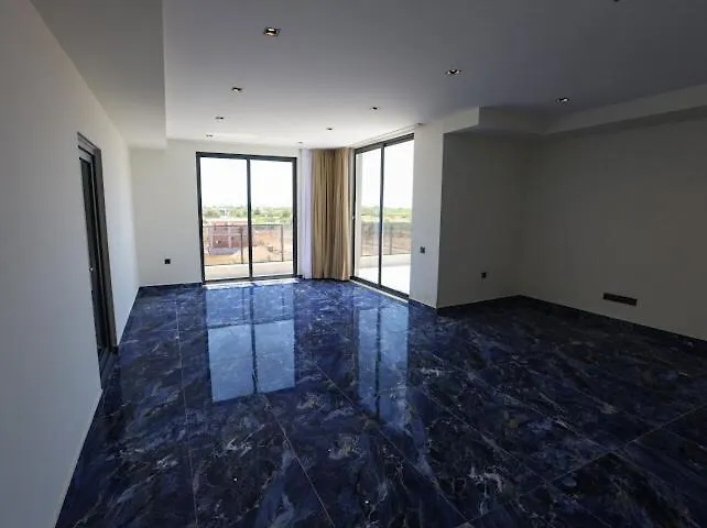 Luxury Villa In Doesemealti 安塔利亚