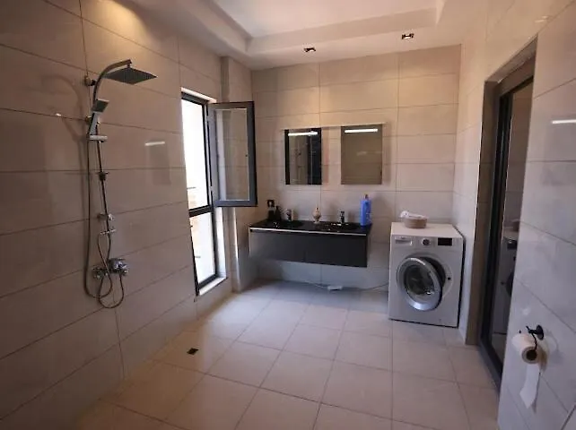 Luxury Villa In Doesemealti 安塔利亚